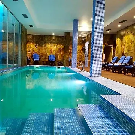 Ibn-arrik Hotel 4*