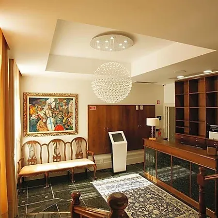 Hotel Ibn-arrik 4*