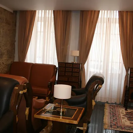 Ibn-arrik מלון 4*